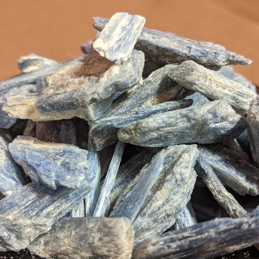 Blue Kyanite Blade