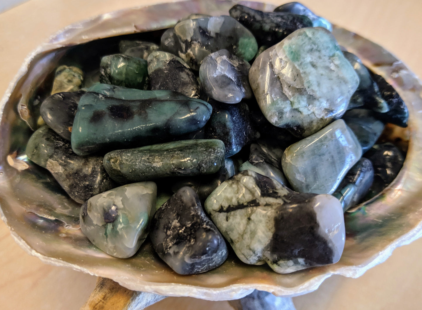 Emerald Tumbled Stones