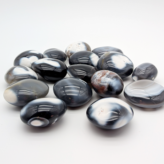 Orca Agate Palm Stone